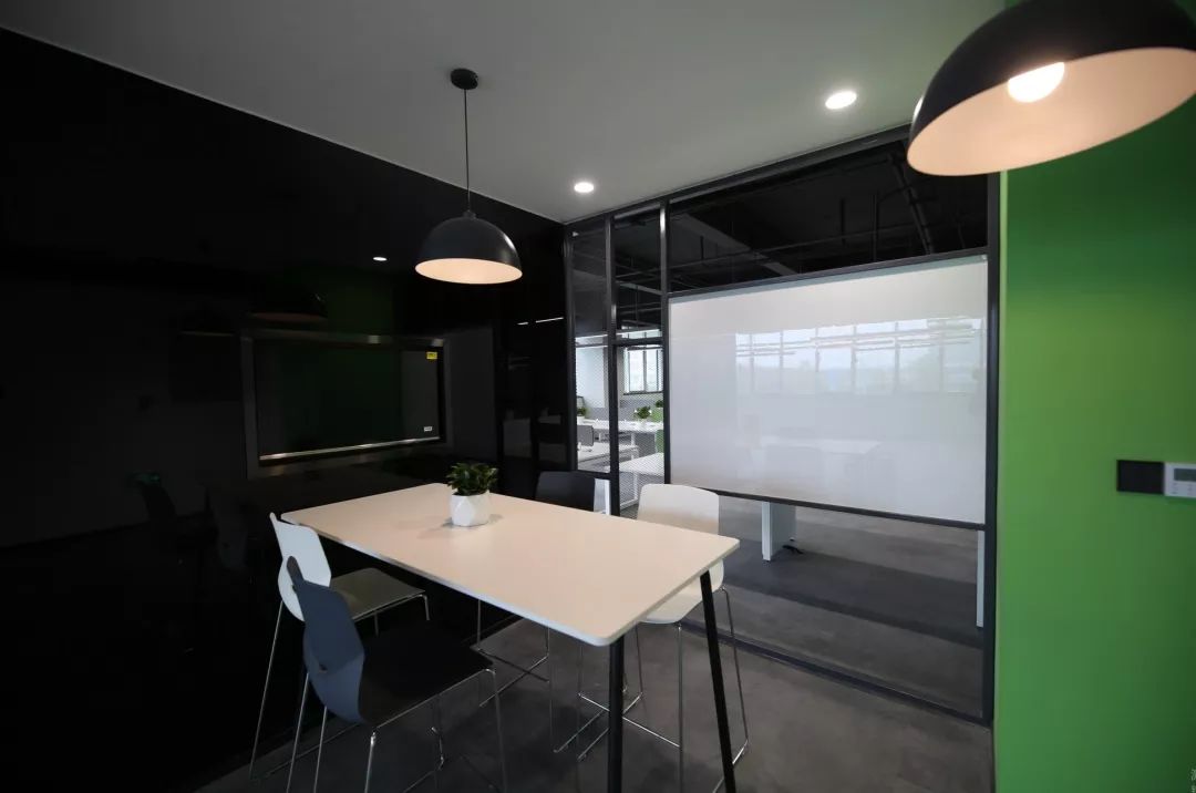 AG��˾(�й�����)�����޹�˾����