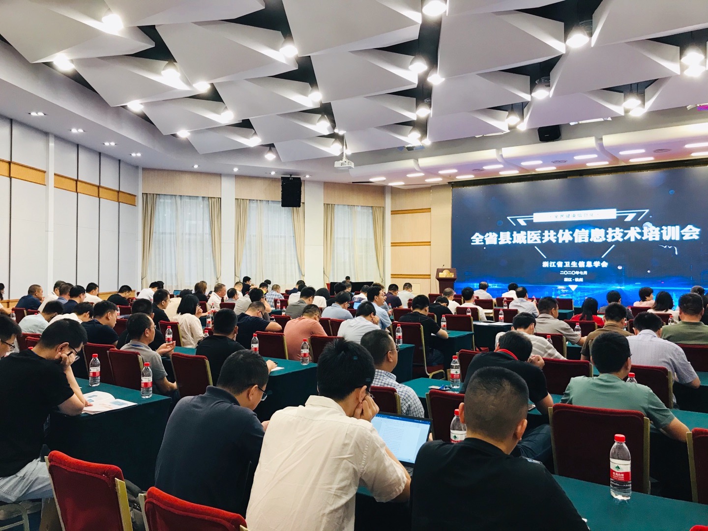 AG��˾(�й�����)�����޹�˾����