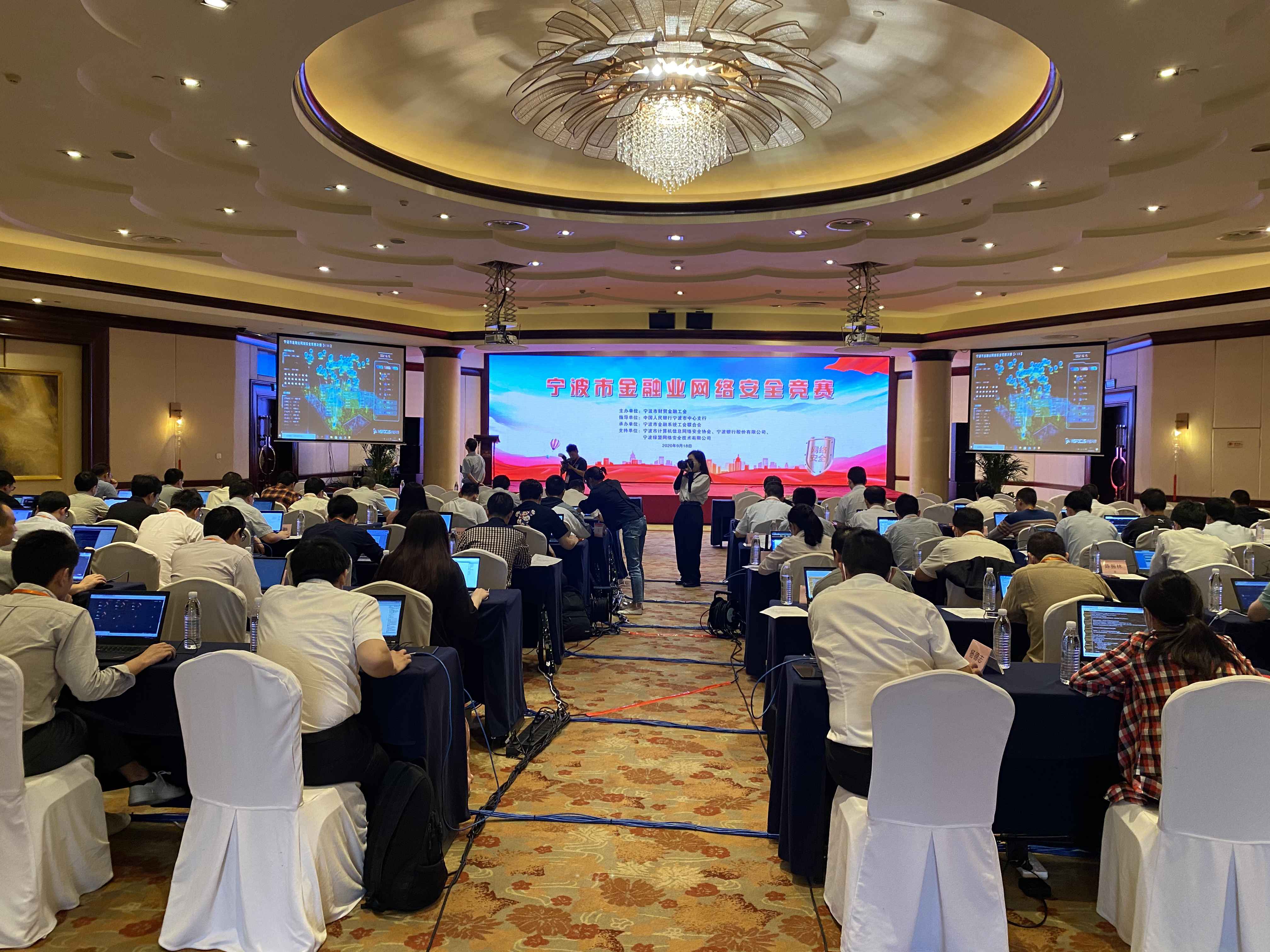 �ۻ������������ò���Զ�����