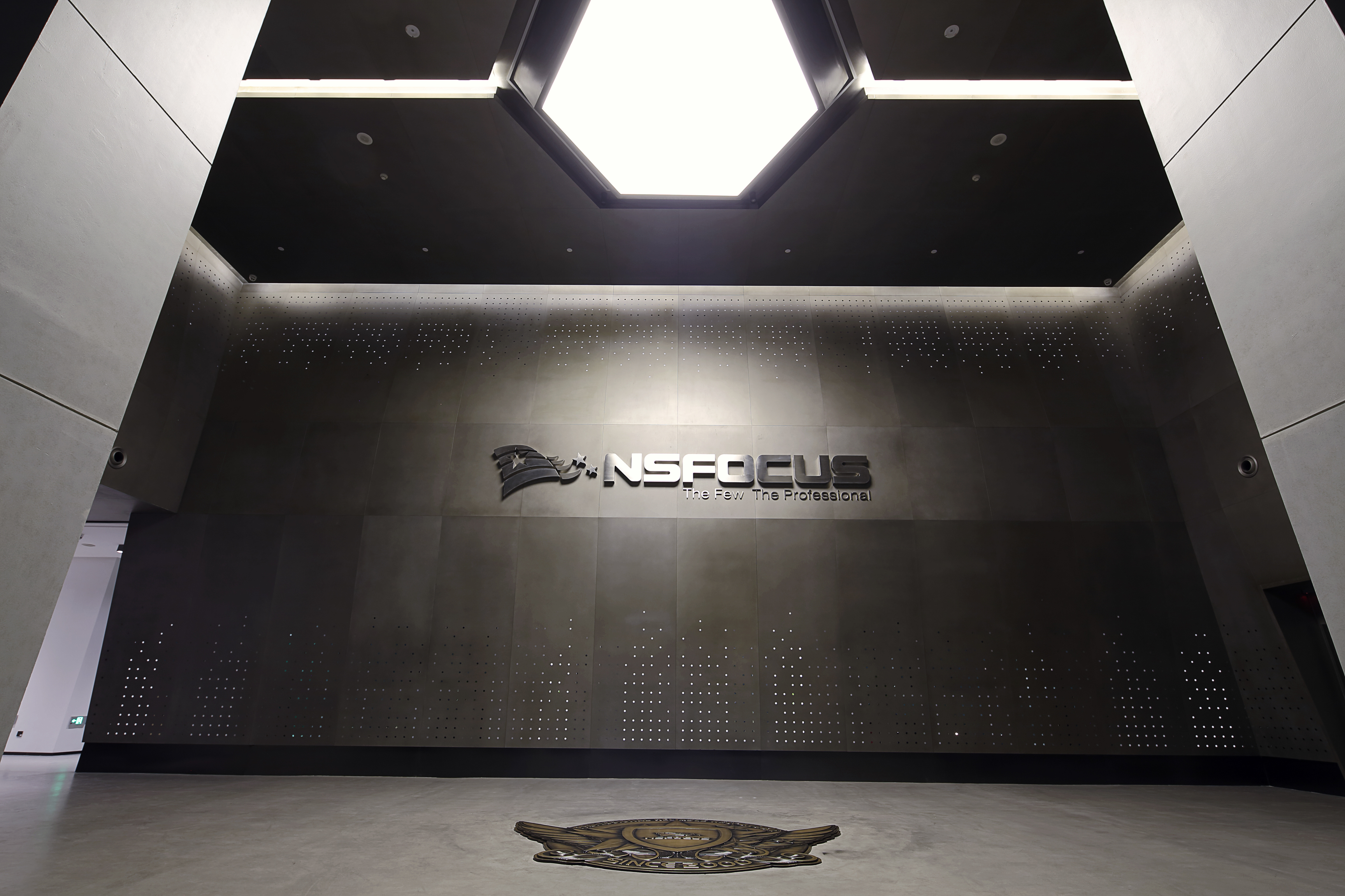 ��˾����