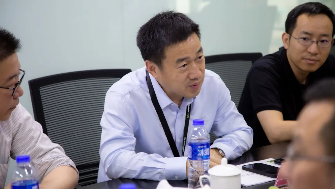 ��ʿͨ��AG��˾�Ƽ���չ�߲�̸��